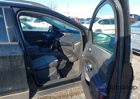 2017 Ford Escape Se from USA, damaged, VIN 1FMCU0G97HUE65736